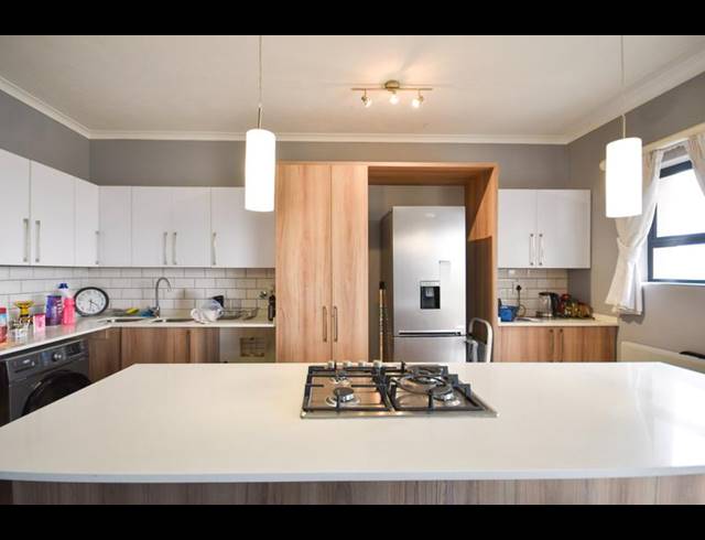 2 BEDROOM APARTMENT FOR SALE IN GOLDEN FIELDS ESTATE